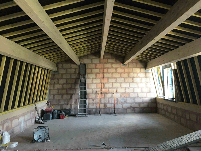 Toiture-avec-ecran-pluie